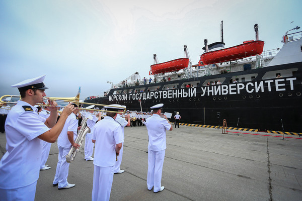 Экспедиция Арктического плавучего университета посетит Норильск 